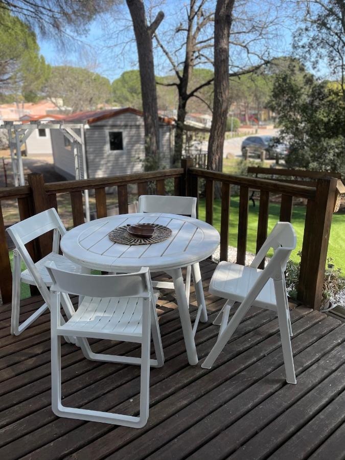 Camping Oasis Village Puget-sur Argens Bagian luar foto