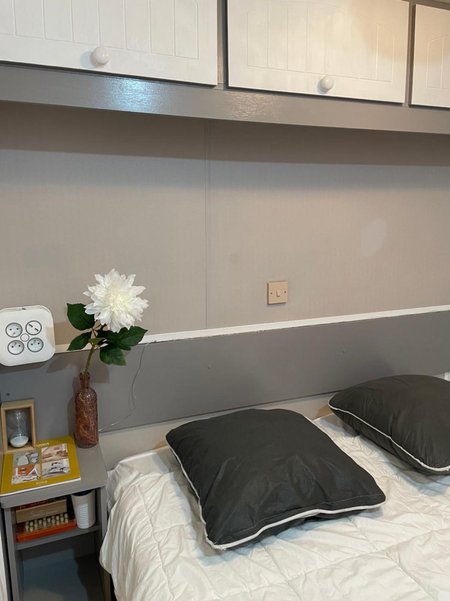 Camping Oasis Village Puget-sur Argens Bagian luar foto