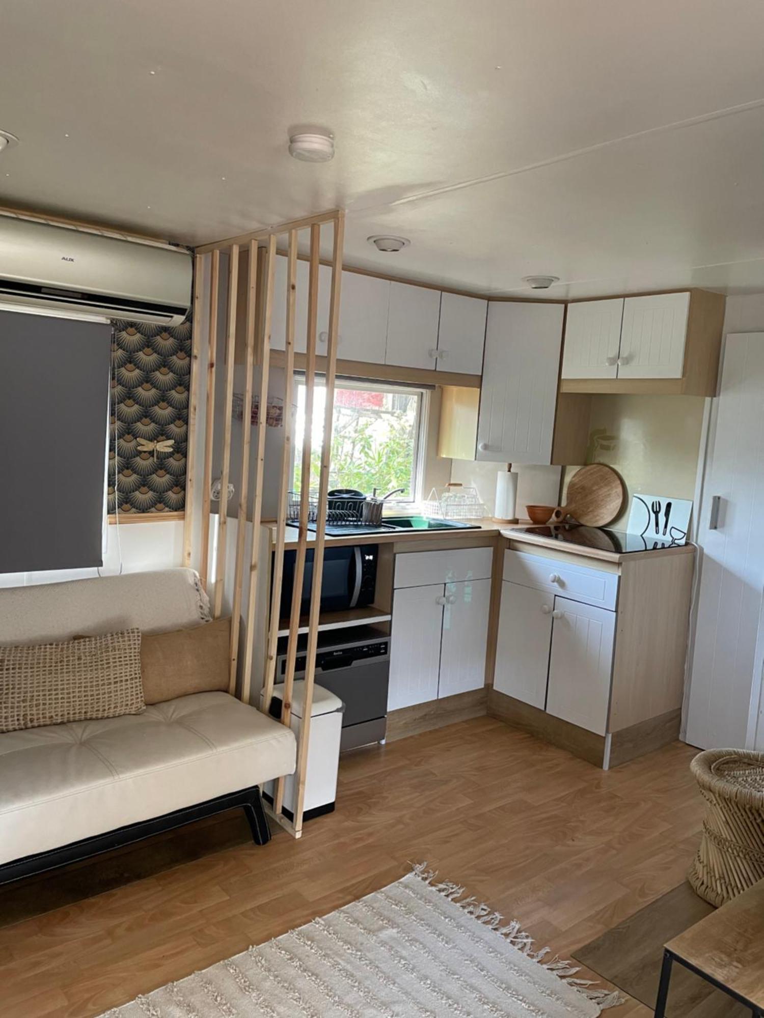 Camping Oasis Village Puget-sur Argens Bagian luar foto